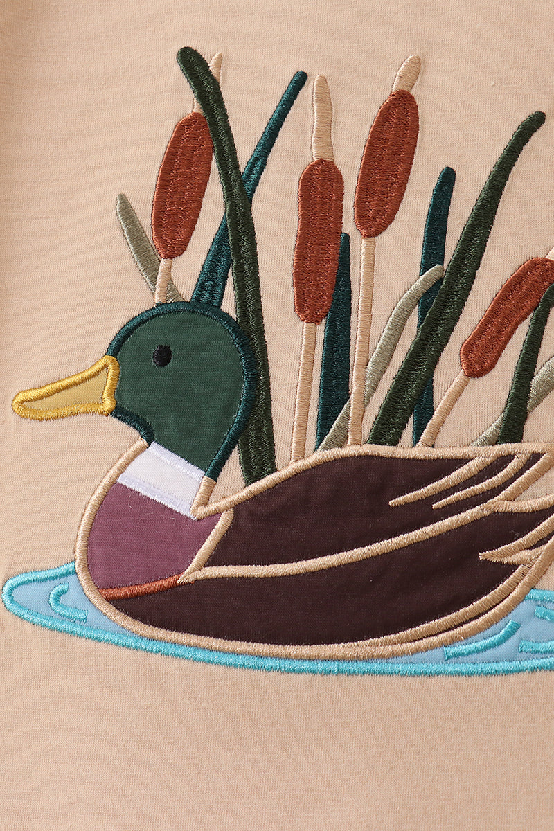 Camouflage duck applique pants set