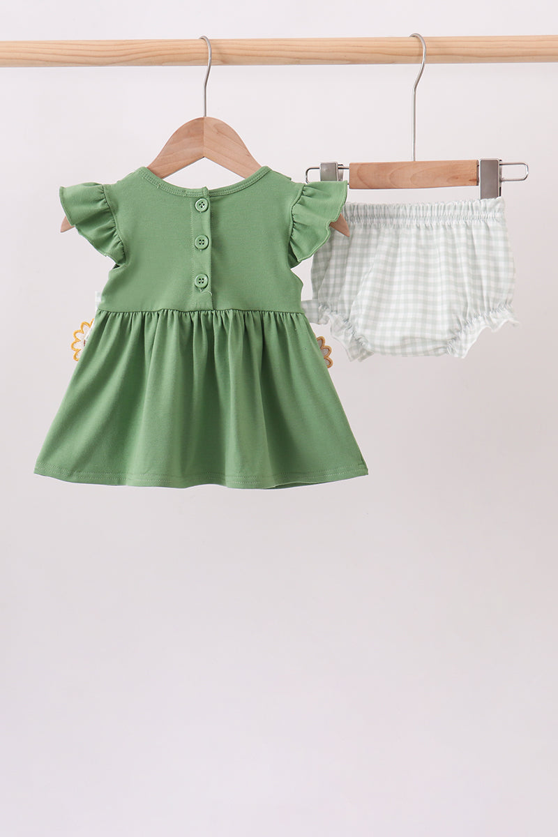 Green Sunflower Applique Ruffle Bloomer Set